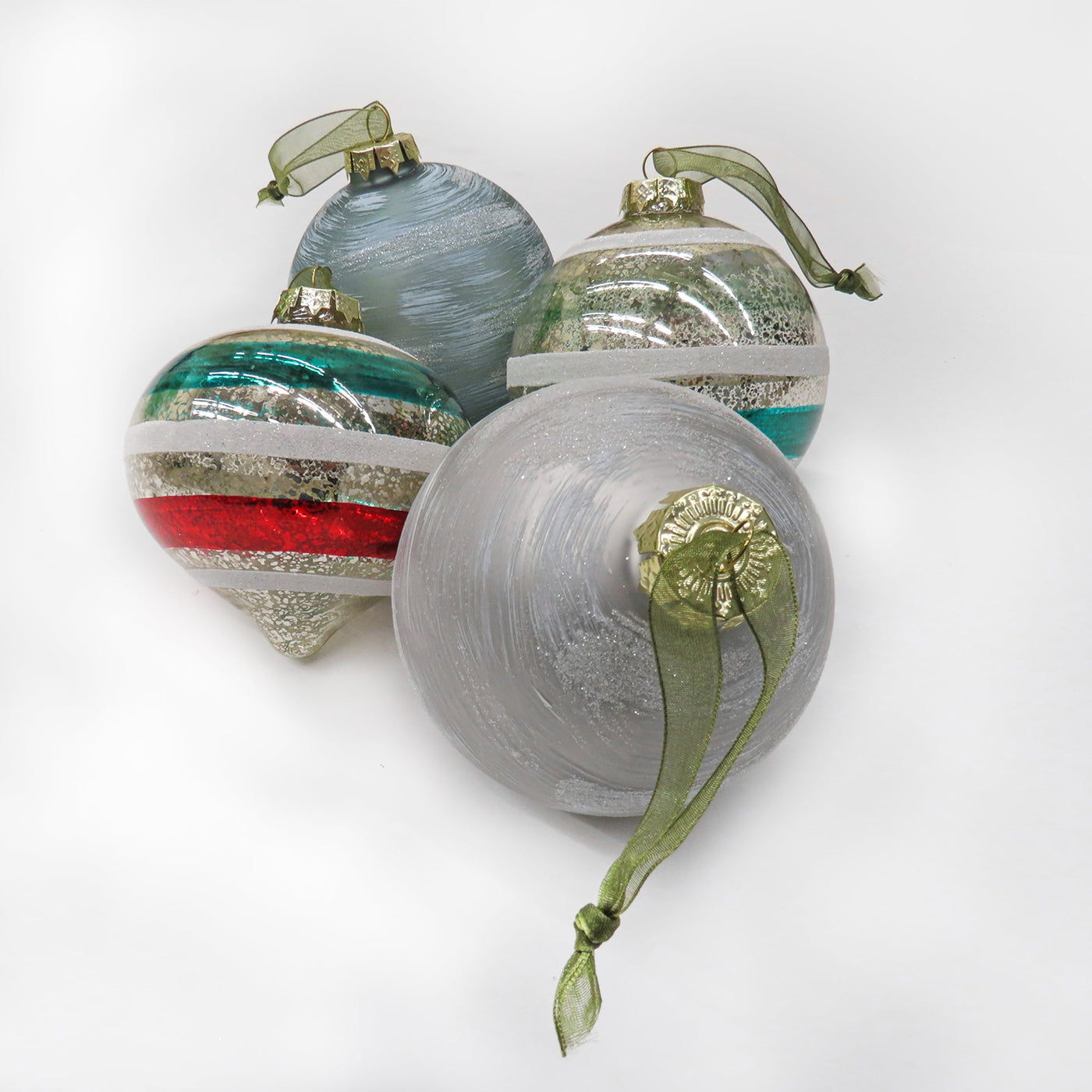 24-Piece HGTV Home Collection Nostalgic Traditions Ornaments