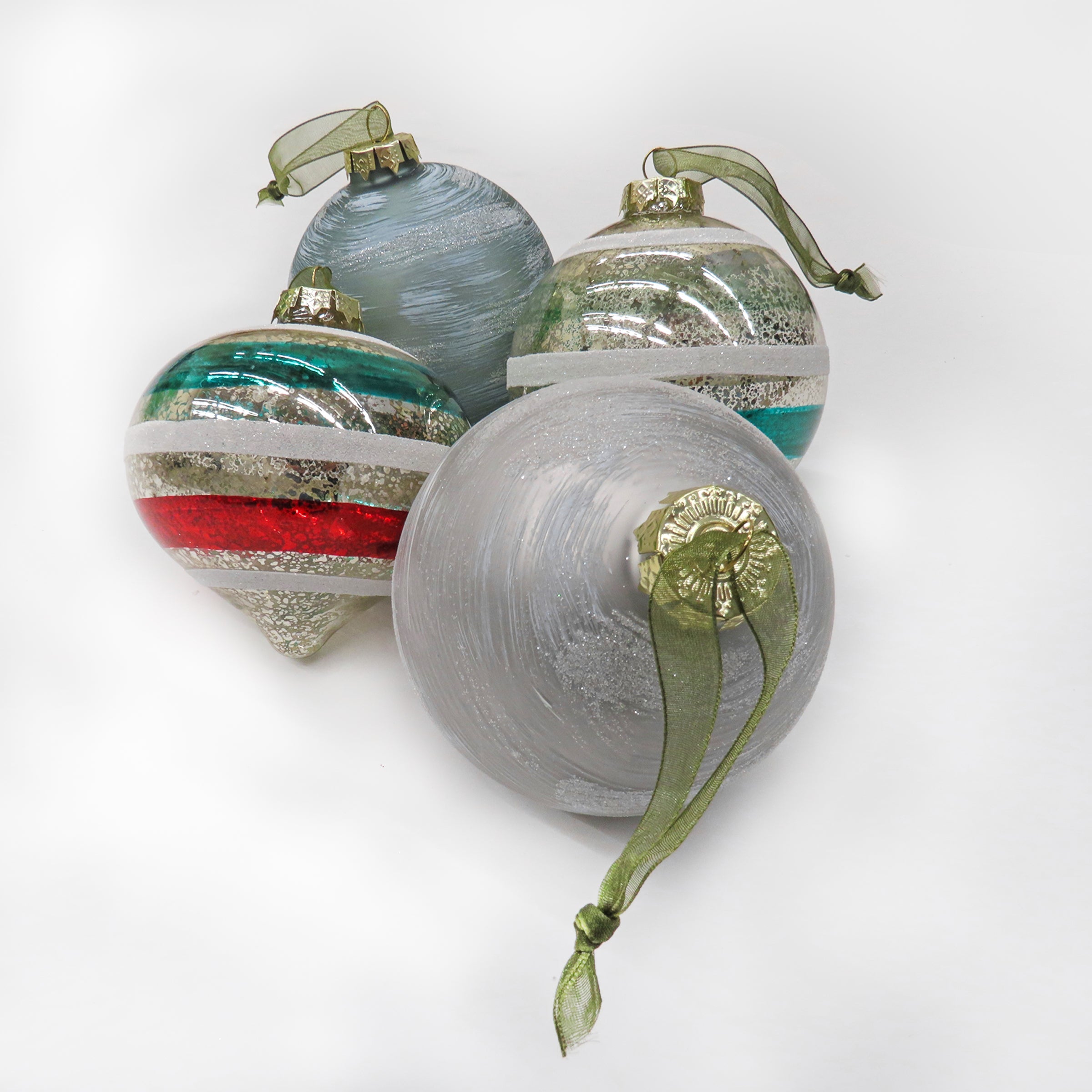 24-Piece HGTV Home Collection Nostalgic Traditions Ornaments