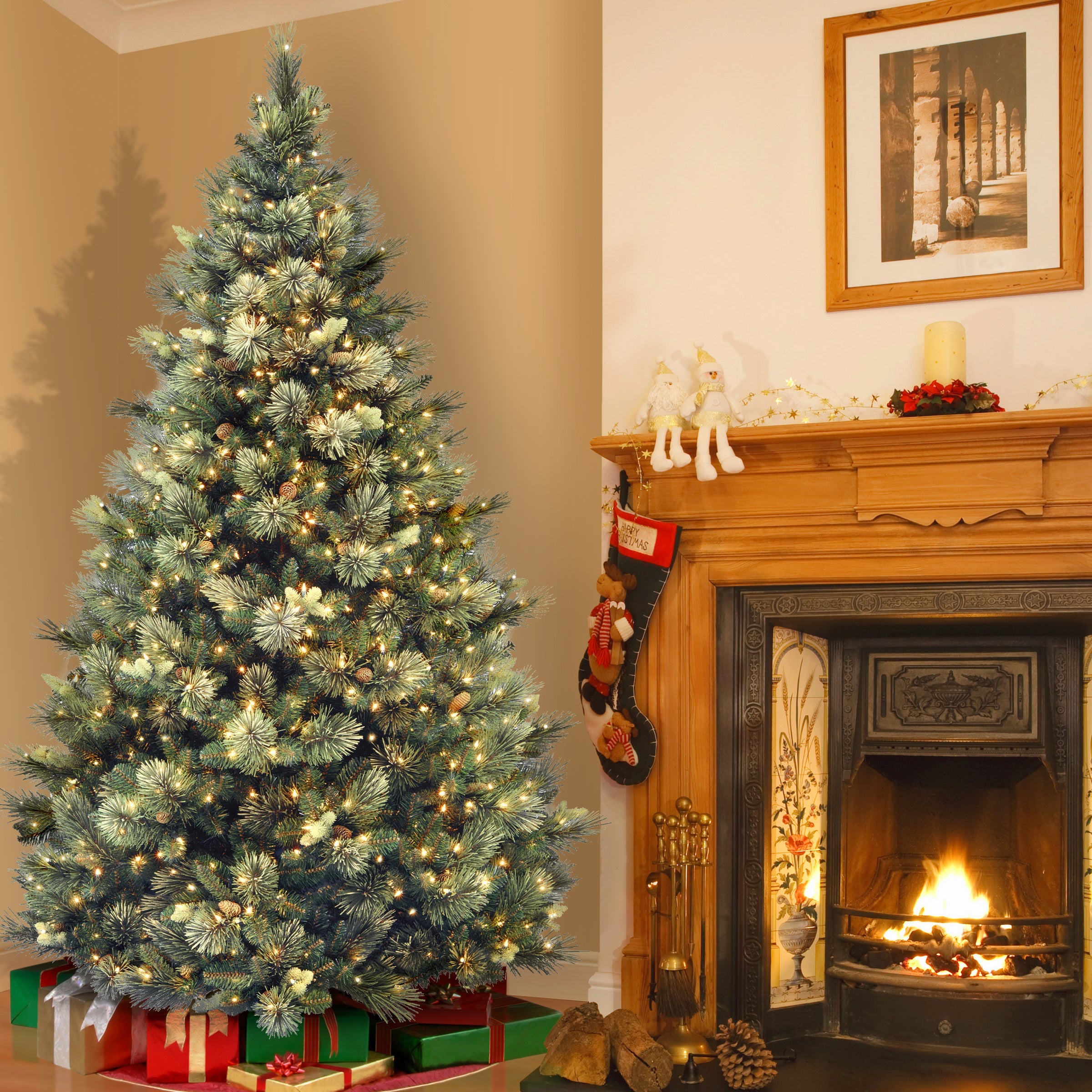 7.5 ft. Pre-Lit Carolina Pine Tree with 1000 Clear Lights