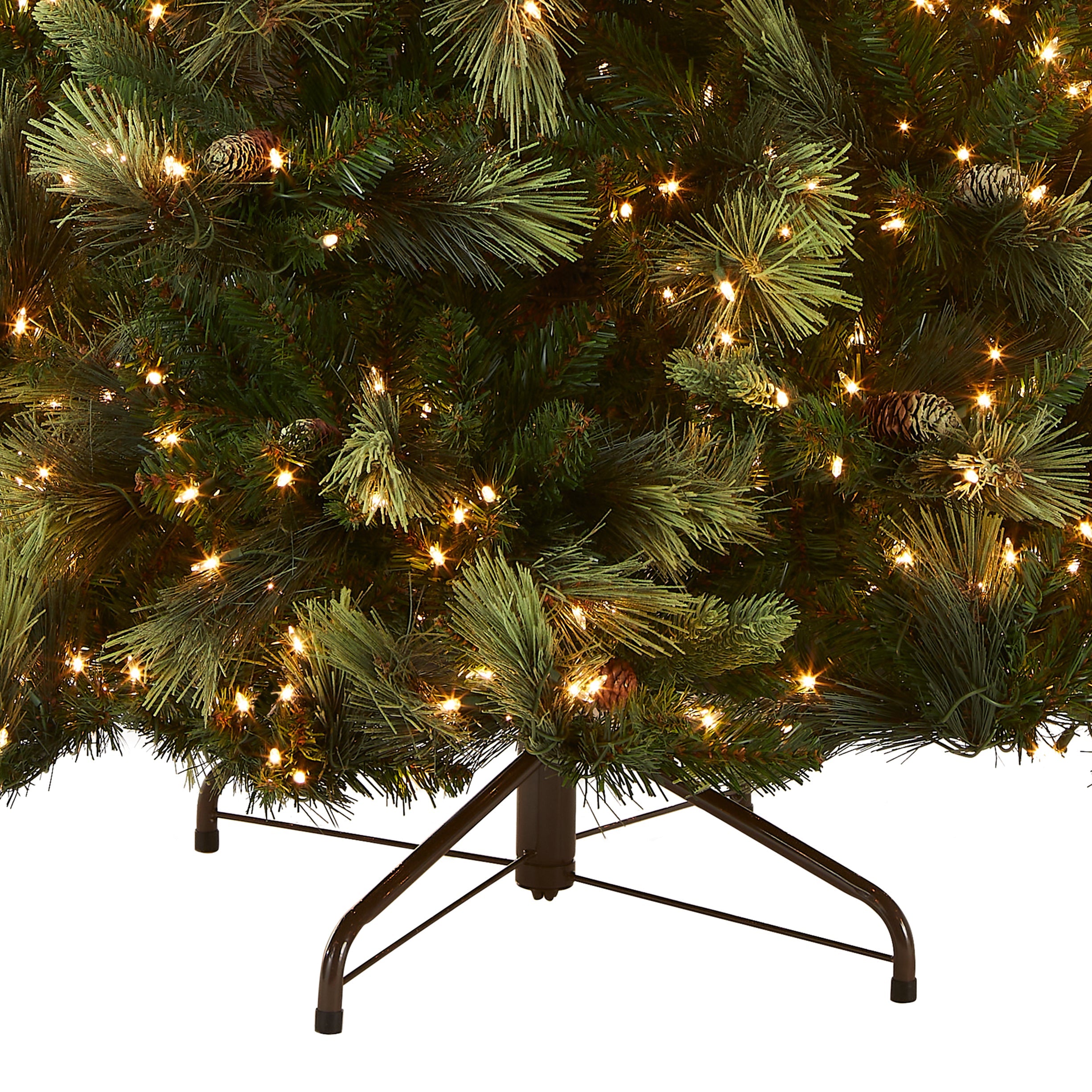 7.5 ft. Pre-Lit Carolina Pine Tree with 1000 Clear Lights