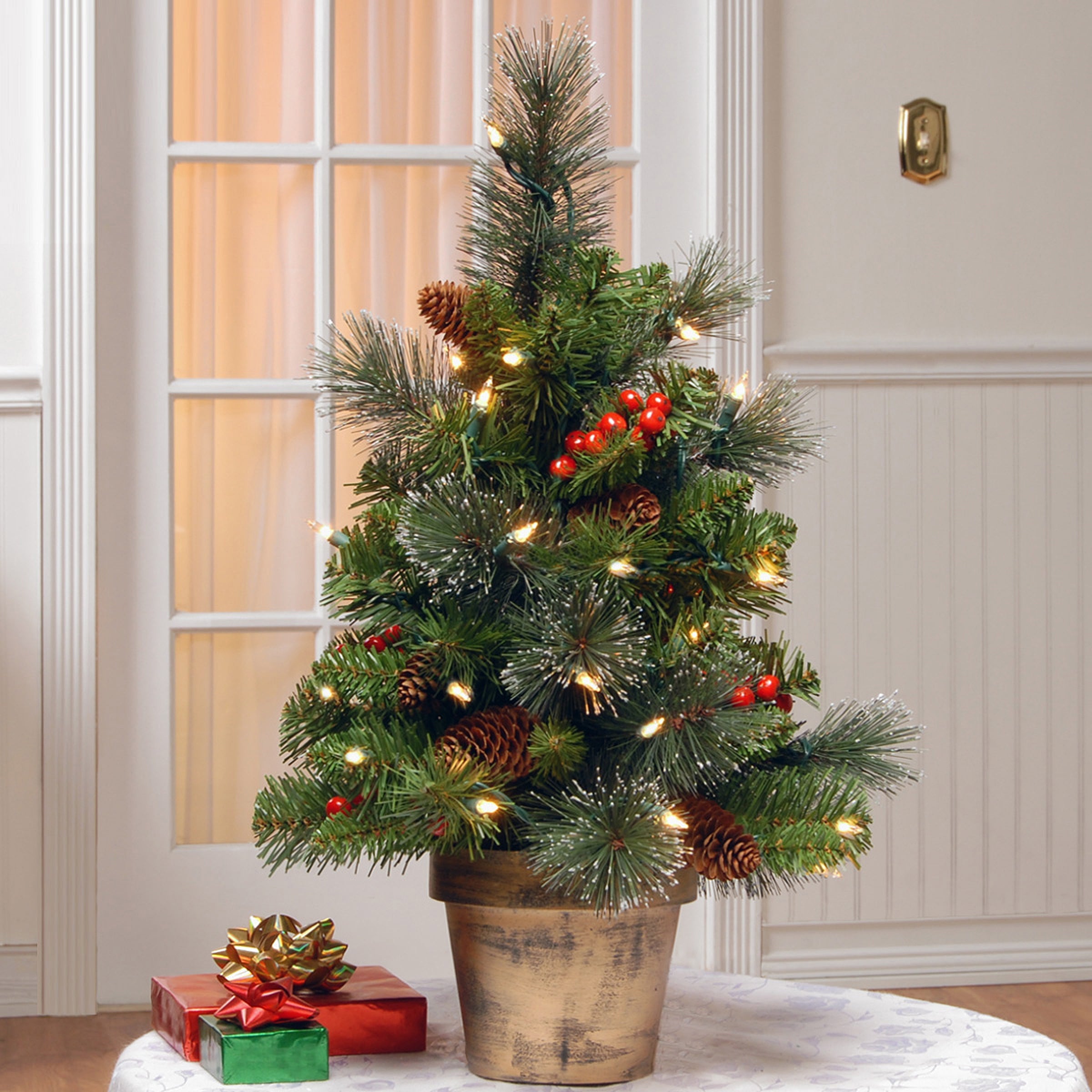 2 ft. Pre-Lit Crestwood Spruce Tree with Clear Lights