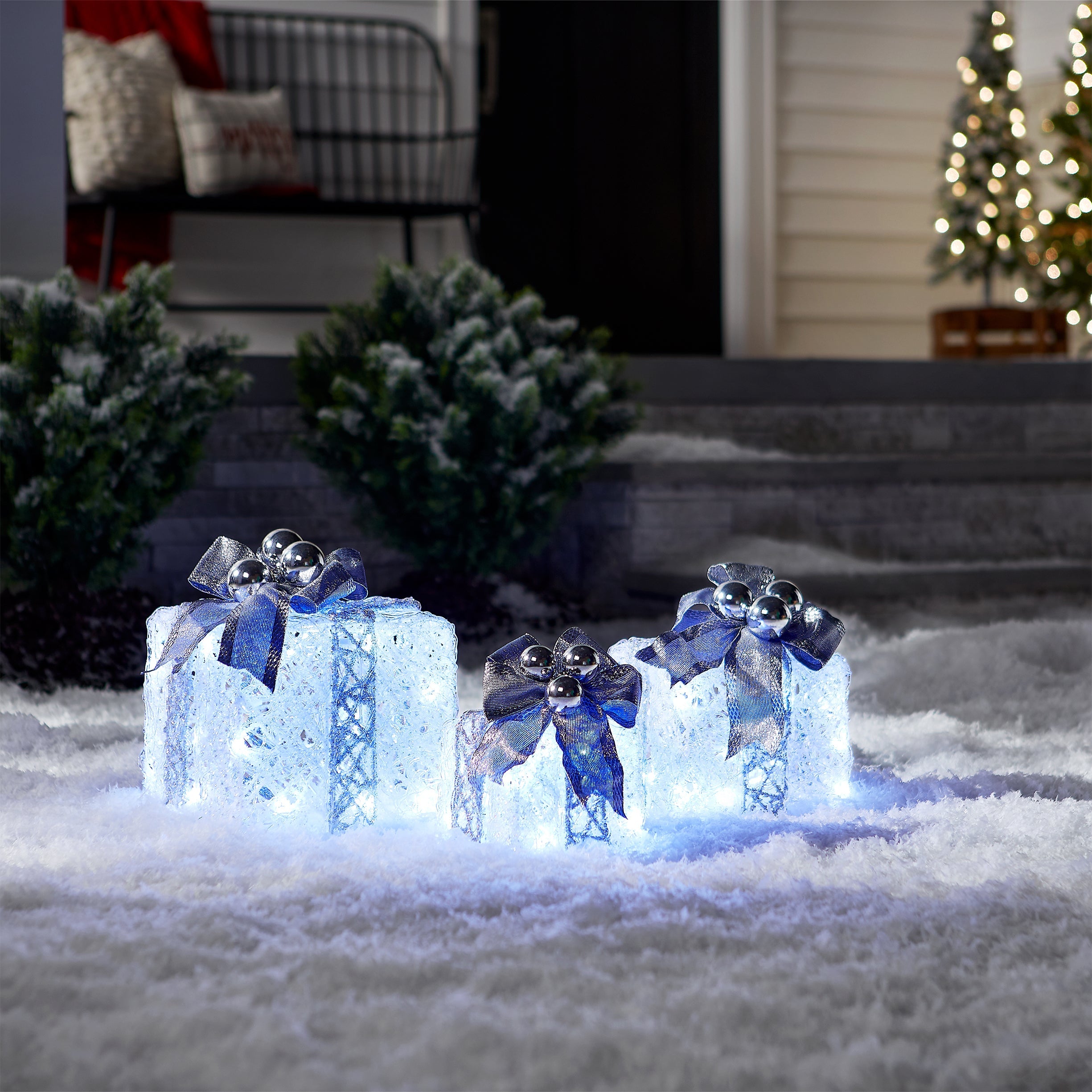Pre-Lit Decorated White Gift Box Assortment