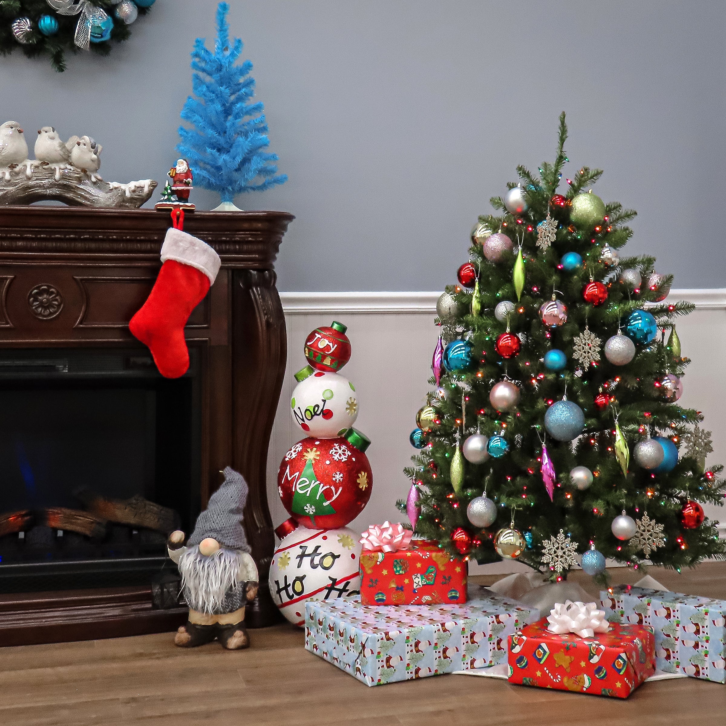 4.5 ft. Pre-Lit Dunhill Fir Tree with Multicolor Lights