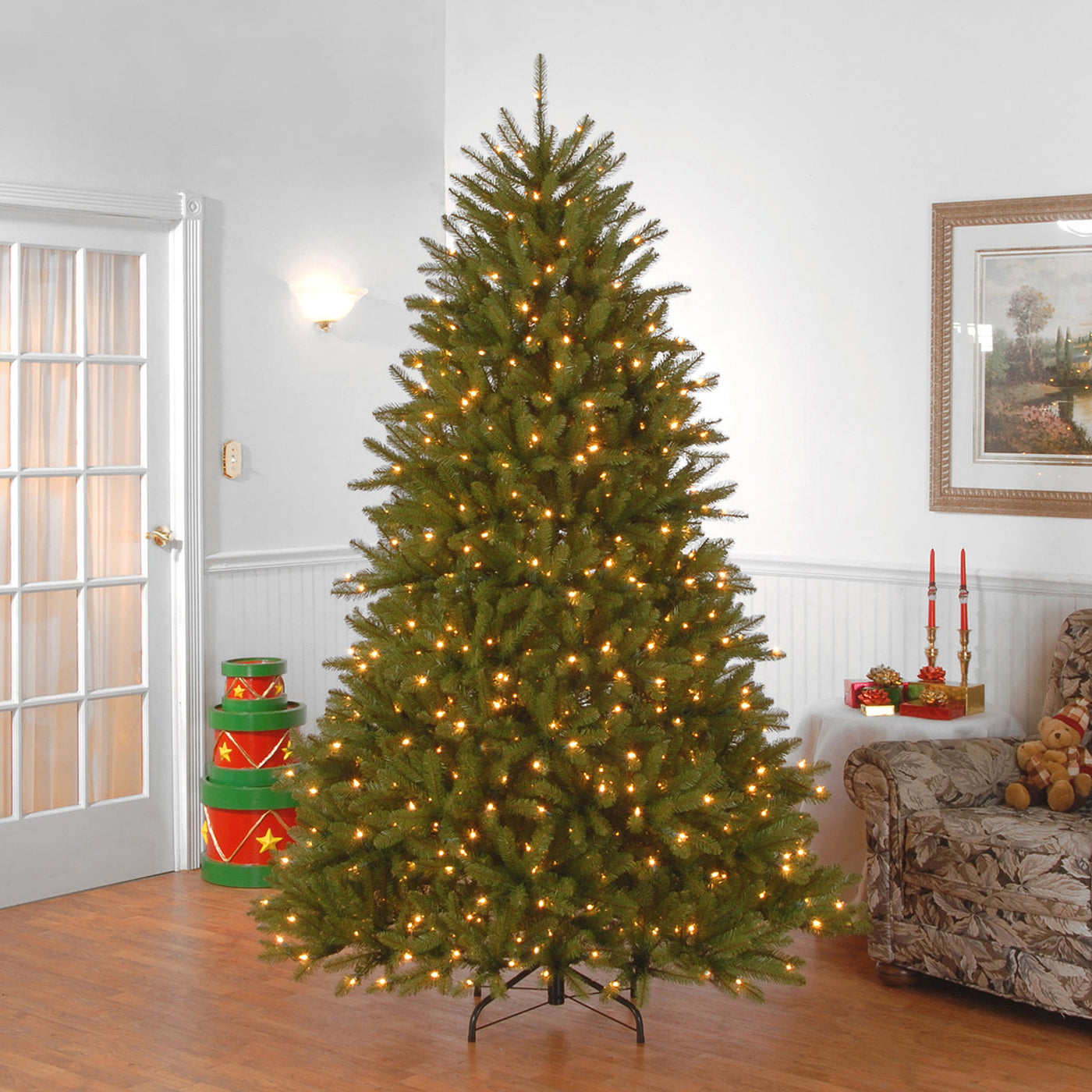 6.5 ft. Pre-Lit Dunhill Fir Tree with Clear Lights