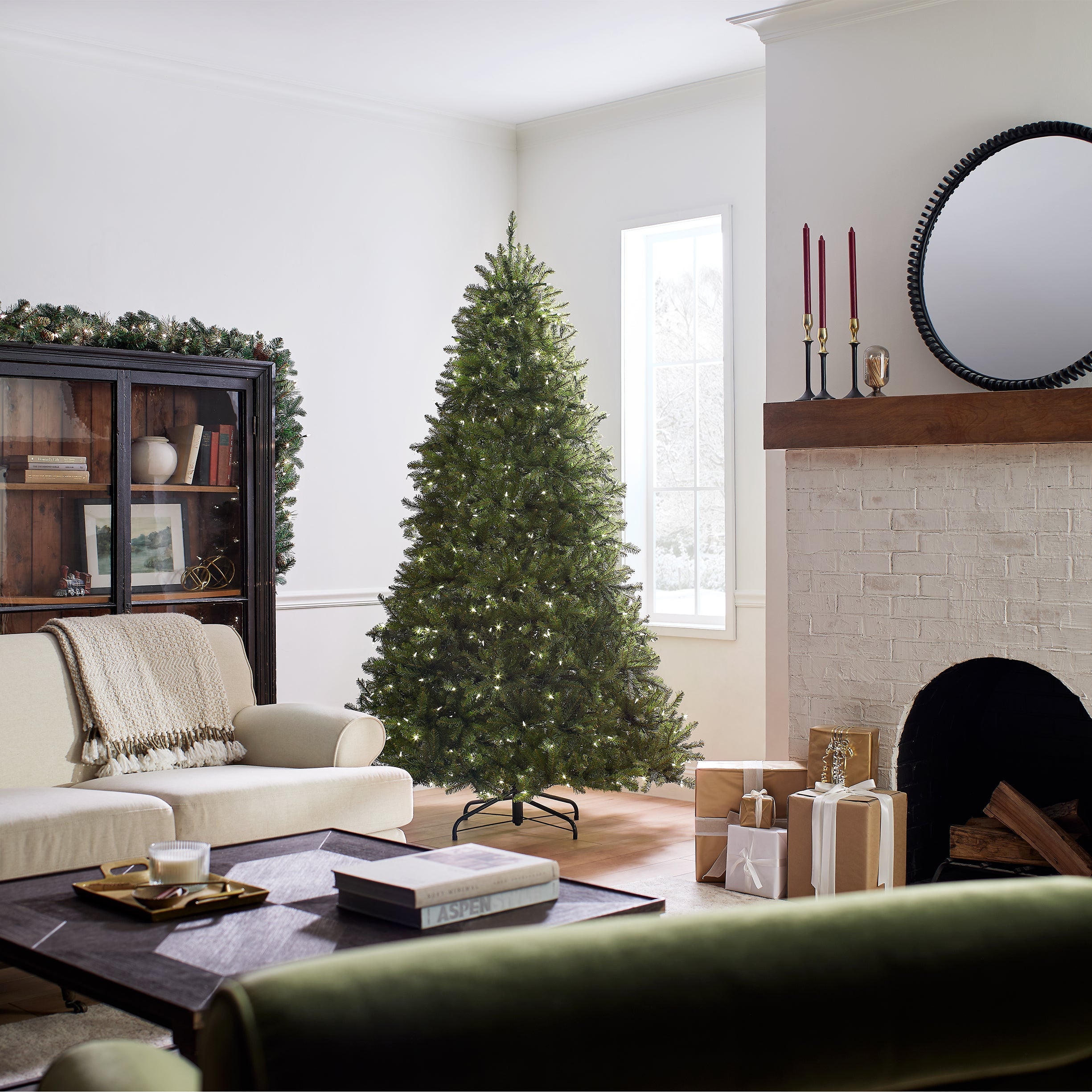 7.5 ft. Pre-Lit Dunhill Fir Tree with PowerConnect Dual Color LED Lights