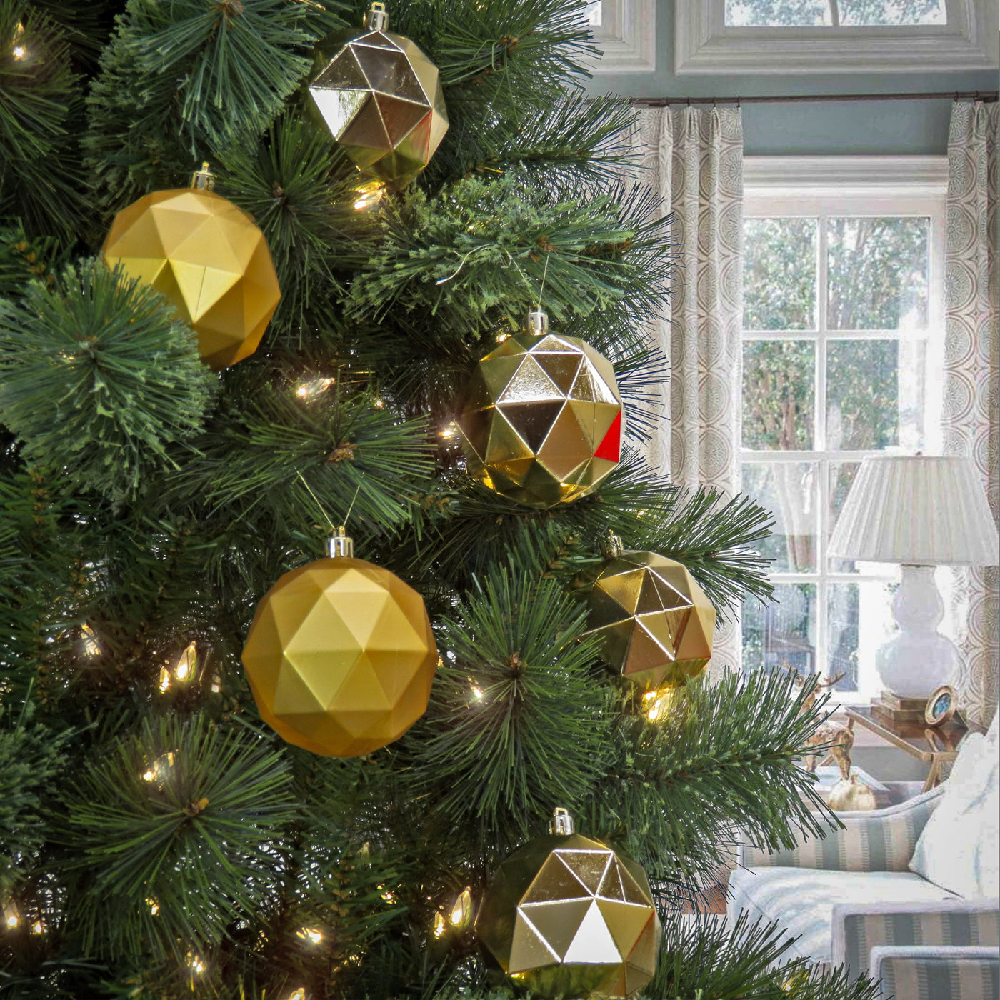 6-Piece Shatterproof Geometric Gold Ornaments