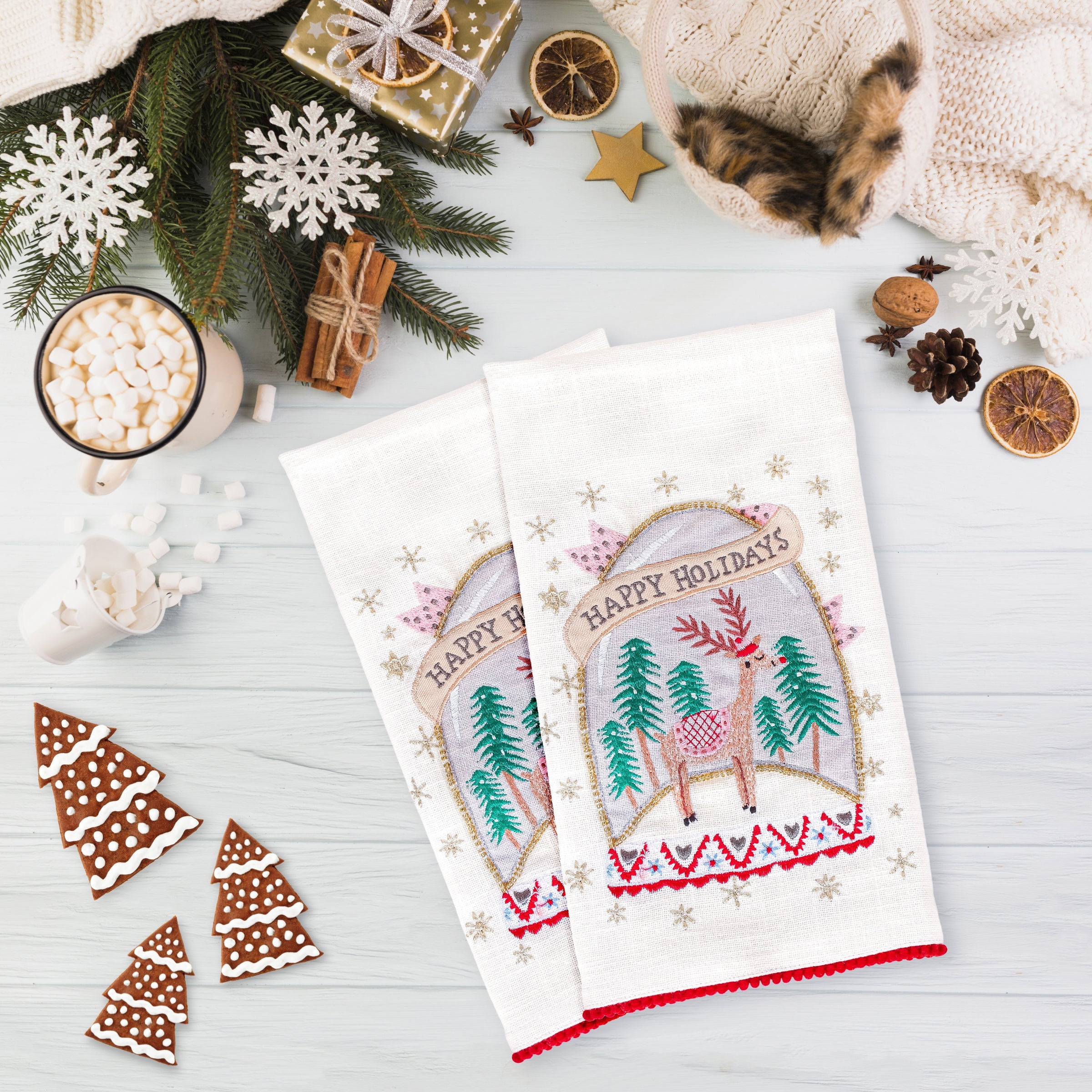 18 in. HGTV Home Collection Christmas Snow Globe Guest Towel Pair