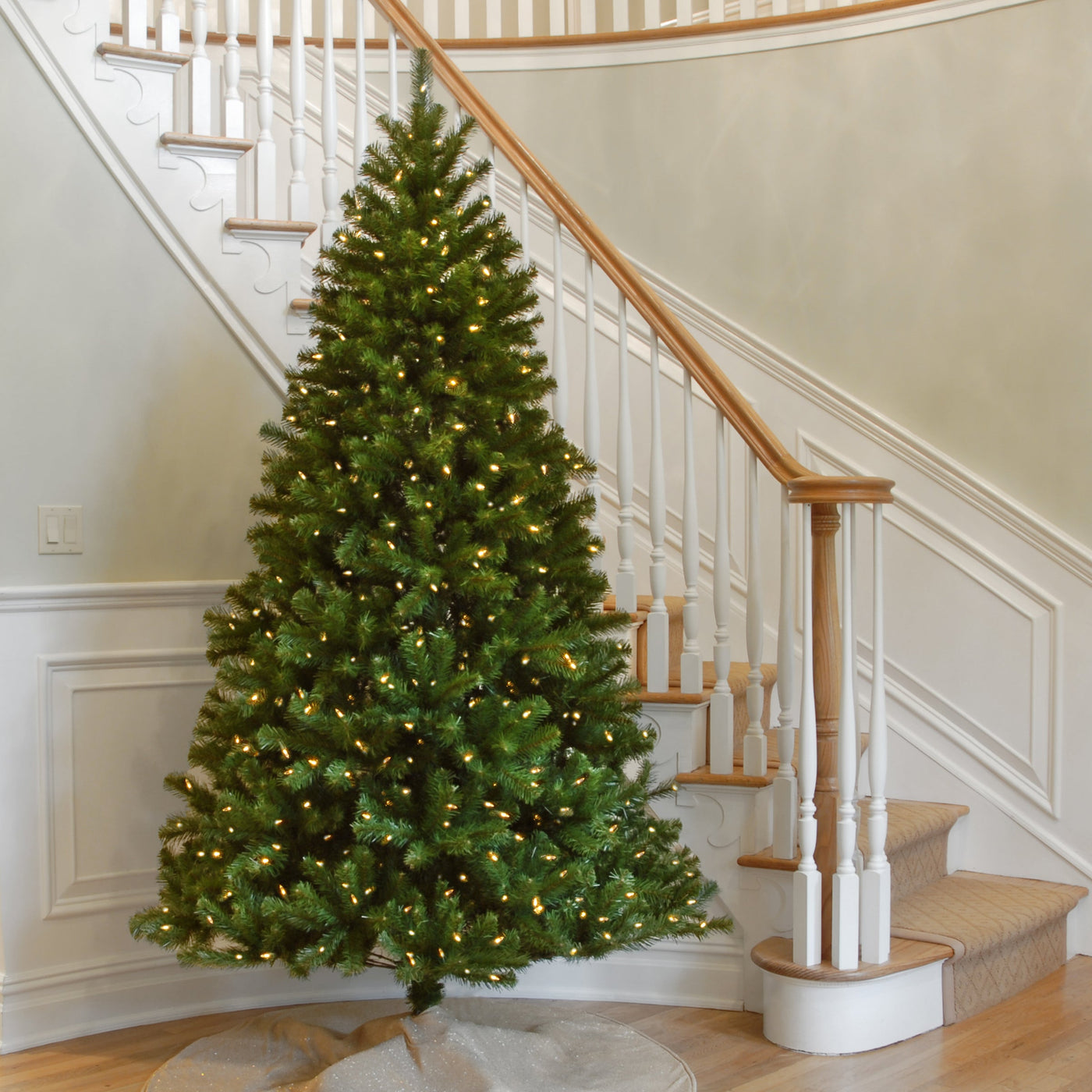 7.5 ft. Pre-Lit North Valley Spruce Tree with Clear Lights