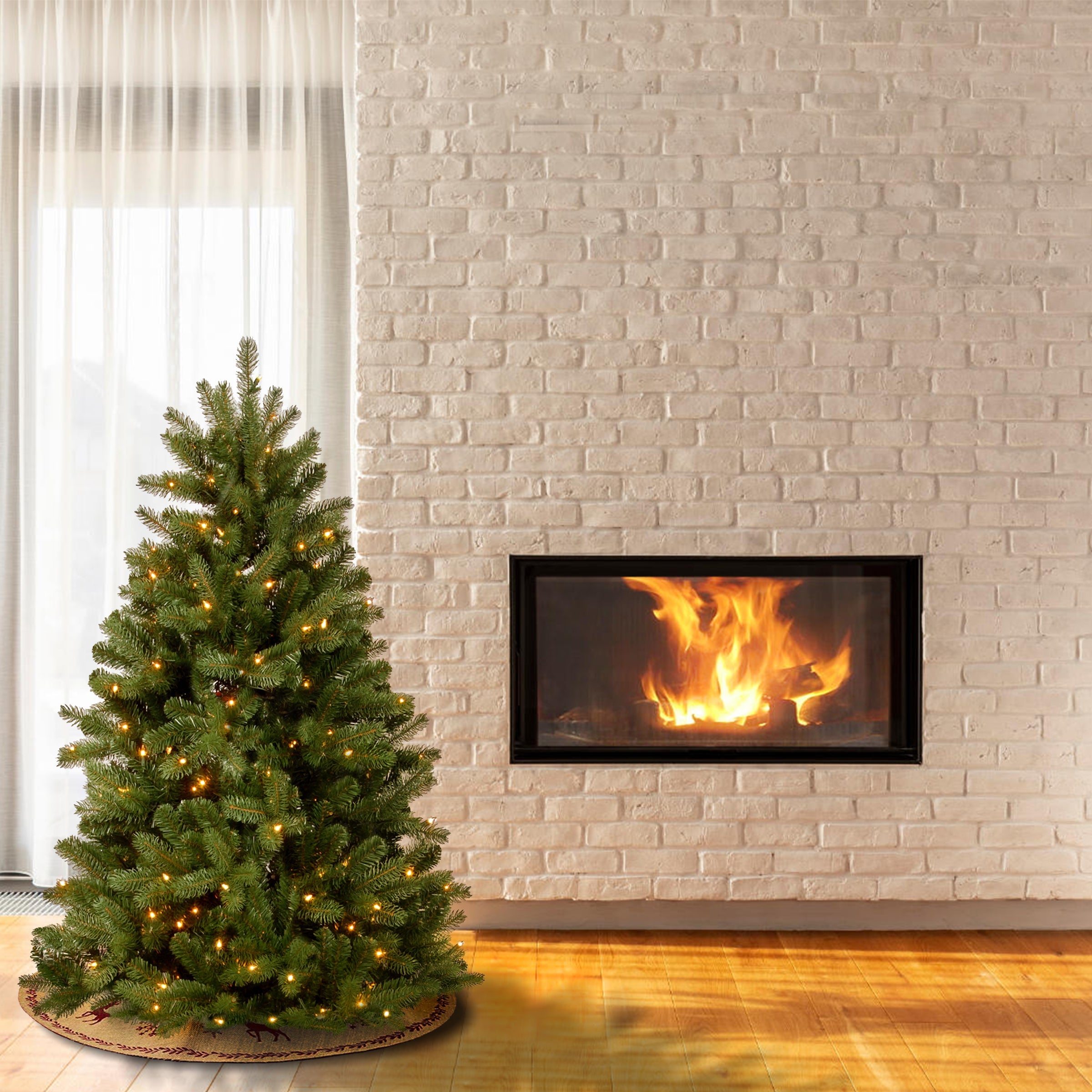 4.5 ft. Pre-Lit Newberry Spruce Tree with Clear Lights