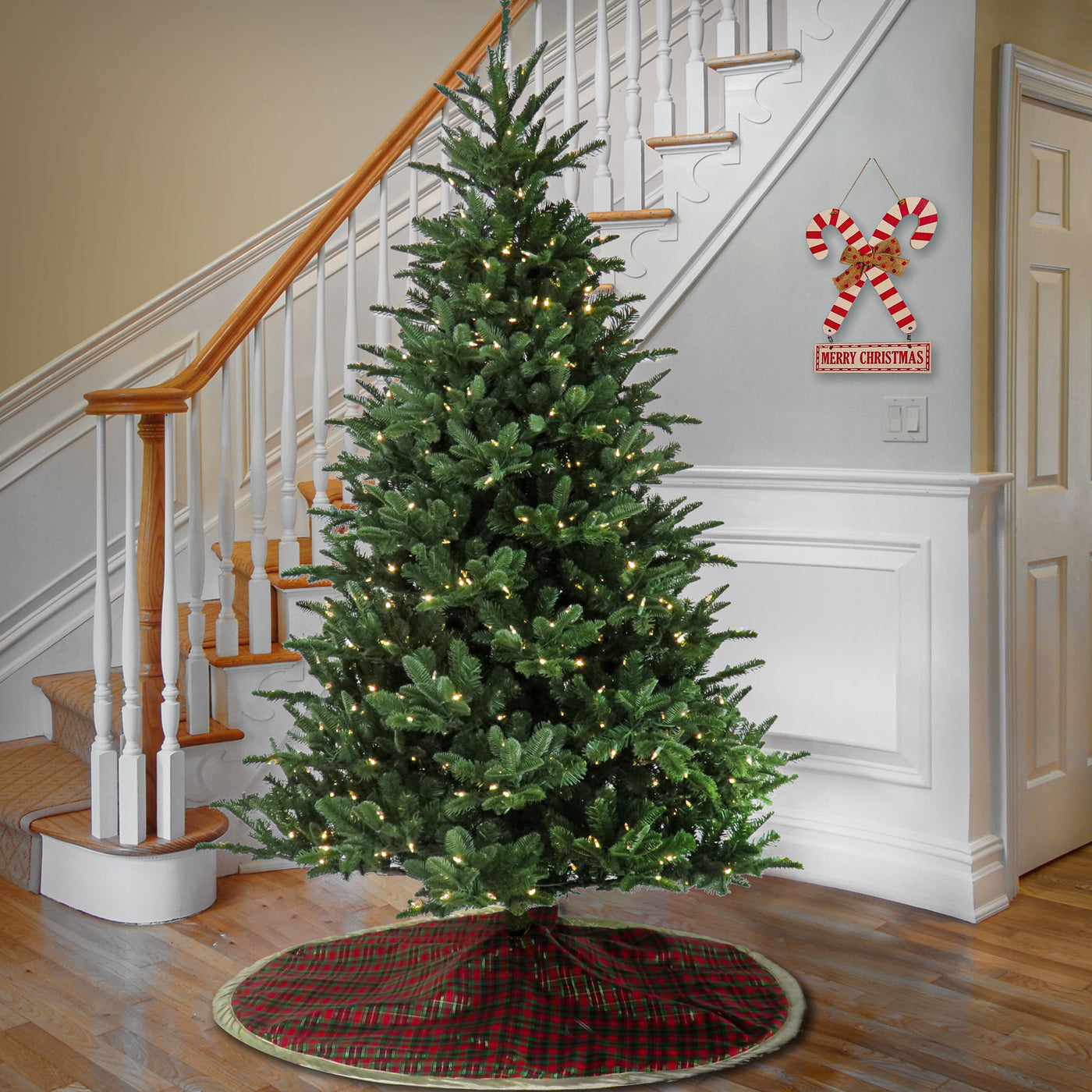 7.5 ft. Pre-Lit Christmas Norway Spruce Tree with LED Lights