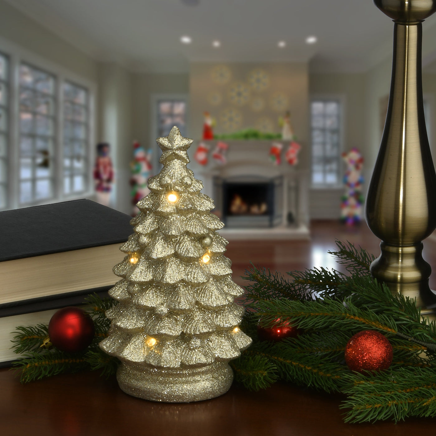 10 in. Lighted Gold Christmas Tree Décor