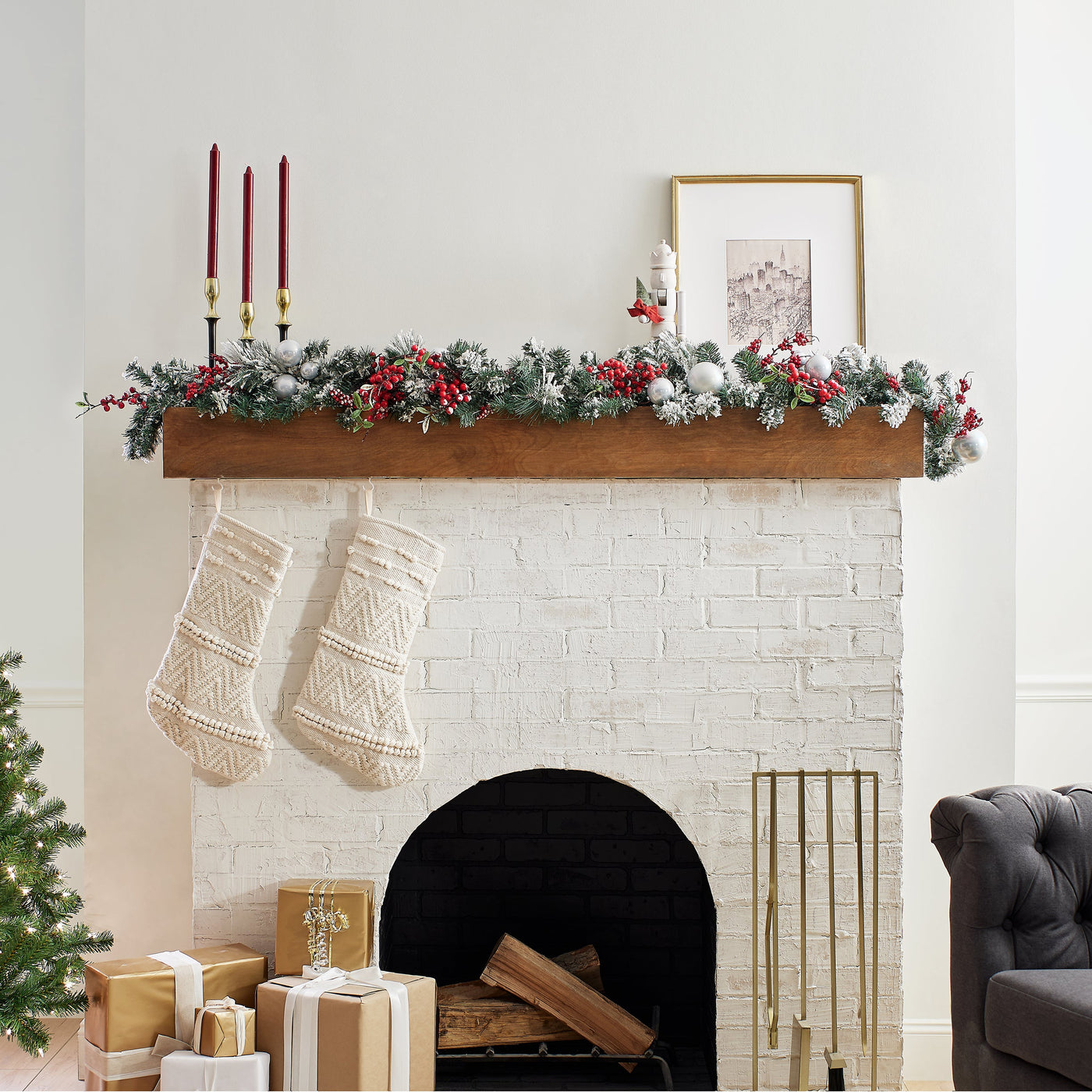 6 ft. Christmas Collection Evergreen Decorated Garland