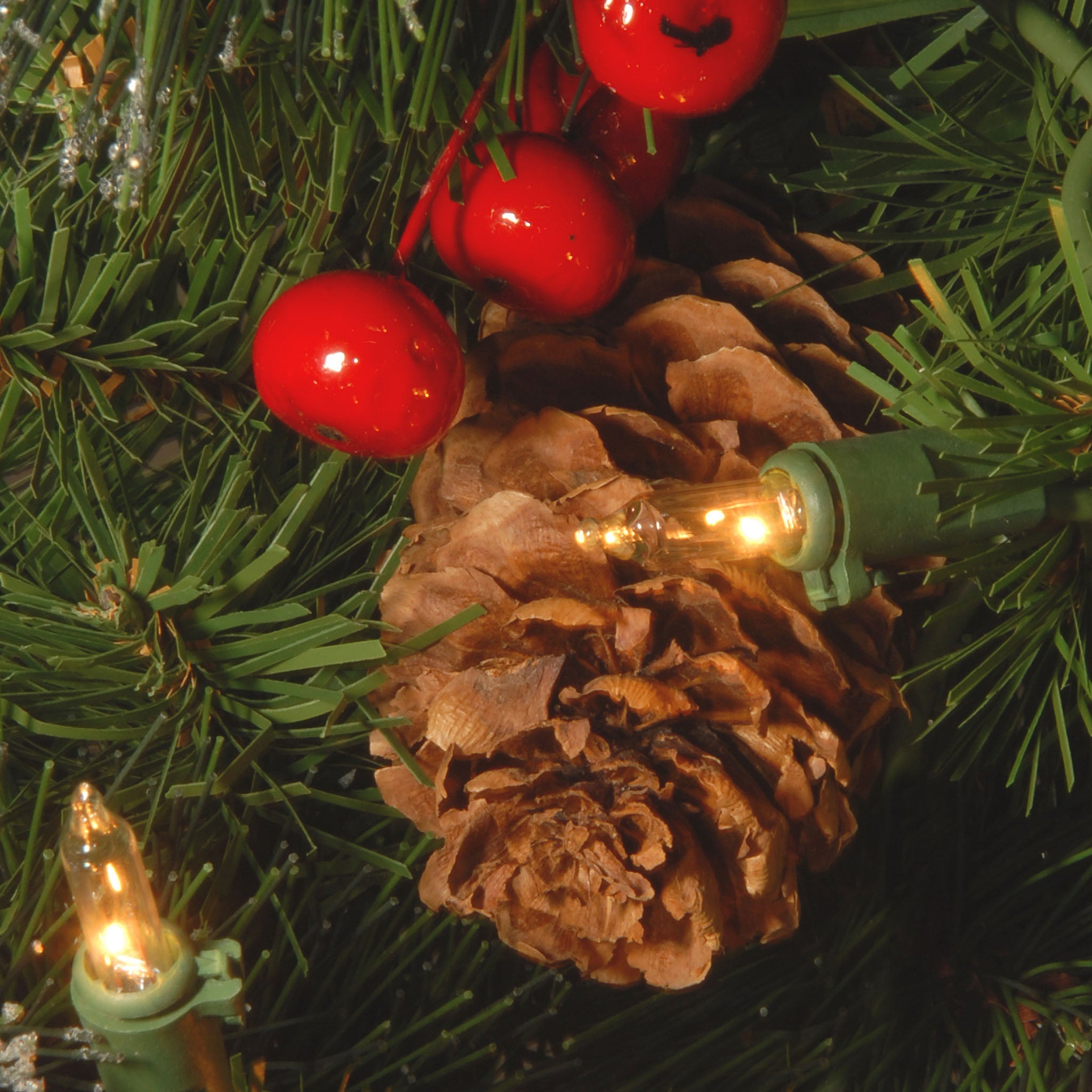 2 ft. Pre-Lit Crestwood Spruce Tree with Clear Lights